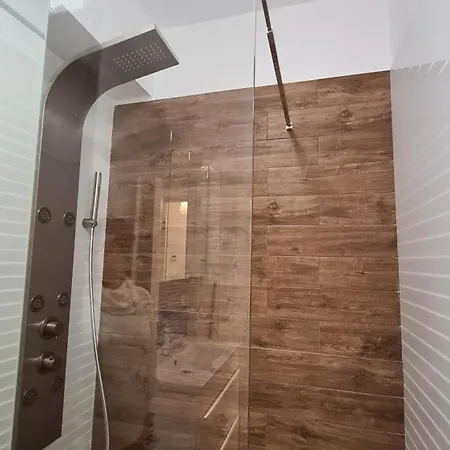 Zen Garden Apartment Bucharest